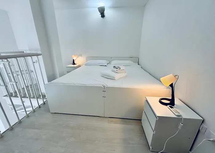 8 Lofts - - 1 * La Spezia