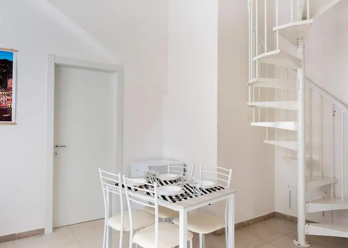 Apartment 8 Lofts - - 1 La Spezia