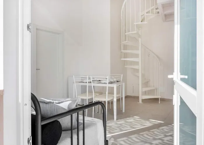 Apartment 8 Lofts - - 1 La Spezia