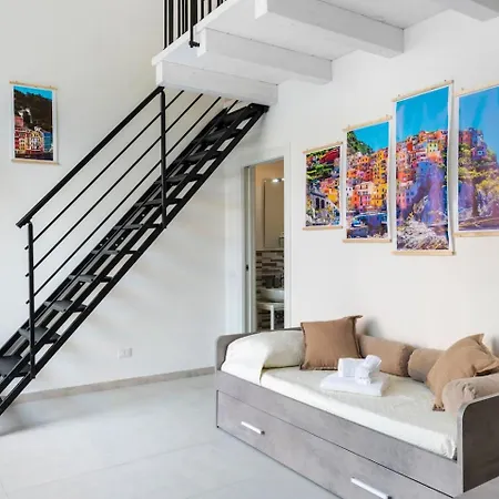 Apartment 8 Lofts - - 1 *