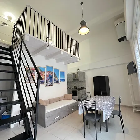 8 Lofts - - 1 Apartment *