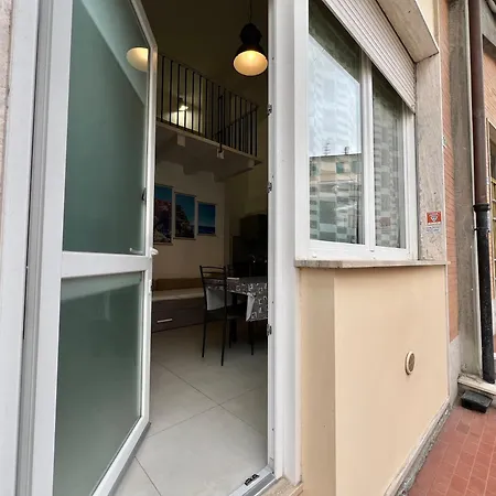 Apartment 8 Lofts - - 1 La Spezia