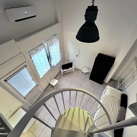8 Lofts - - 1 *