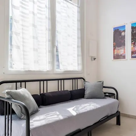 8 Lofts - - 1 Apartment La Spezia